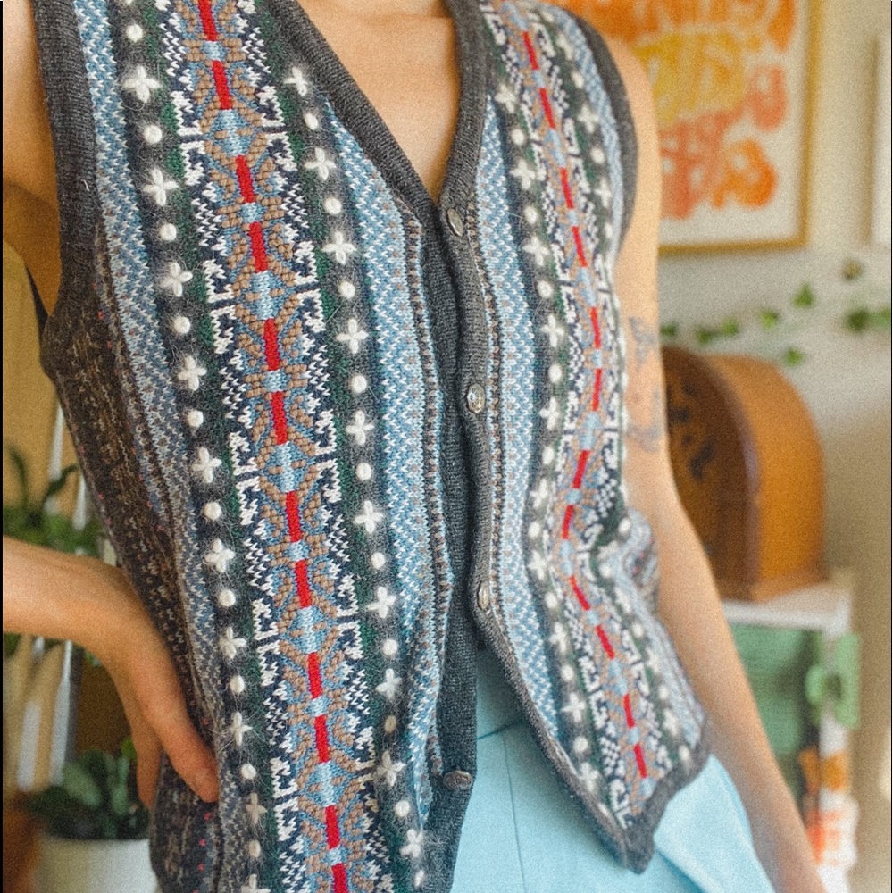 Vintage North Crest Sweater Vest